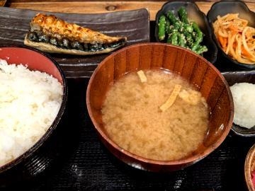 山村 朝食定食