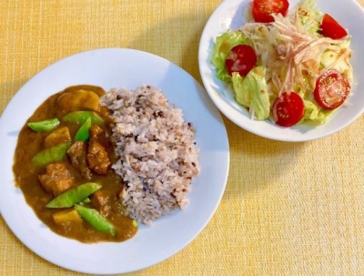 はる 今日はカレー