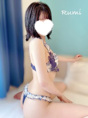 鈴原るみ お待ちしてます??