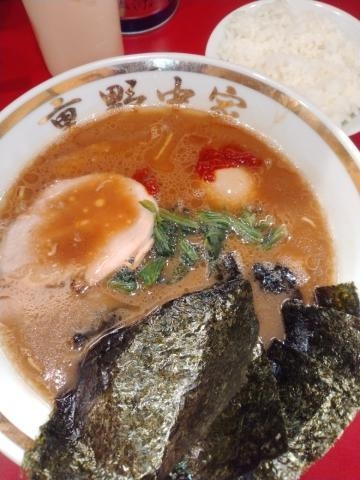 かおる 西川口　ラーメン屋