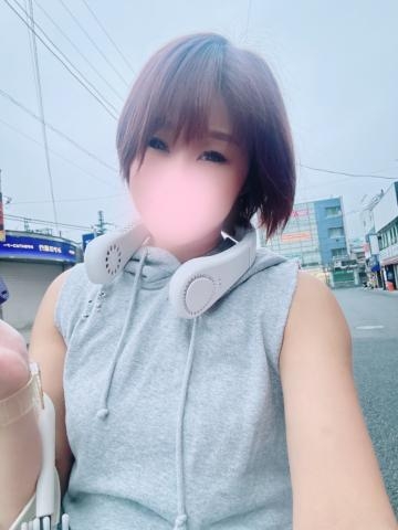 永井まゆみ 雨降ってきたァよ〜??