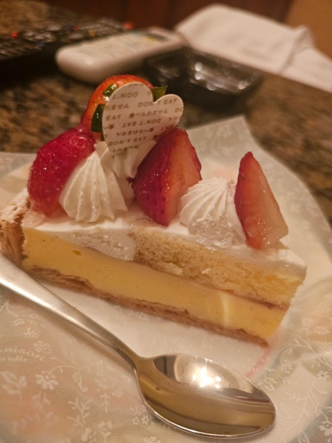 ひまり ケーキバイキングとか行きたい✨