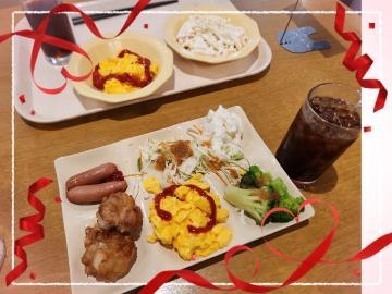 ひより 朝ごはん～!