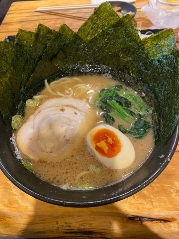 とわ ラーメン食べました(o^^o)